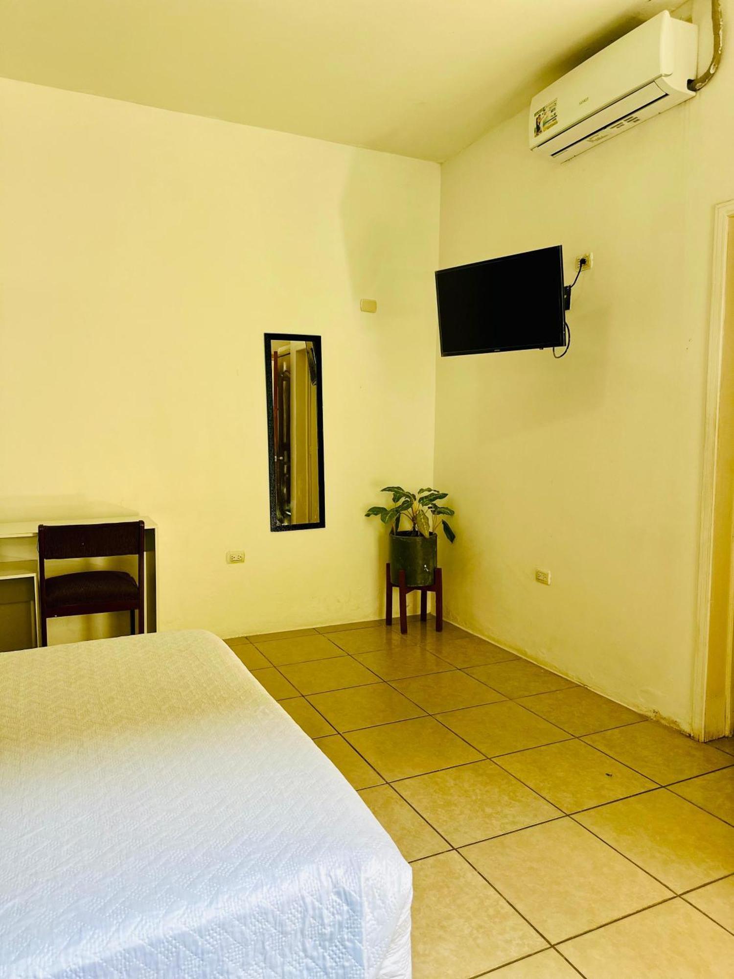 Los Vados Hotel Managua Exteriér fotografie
